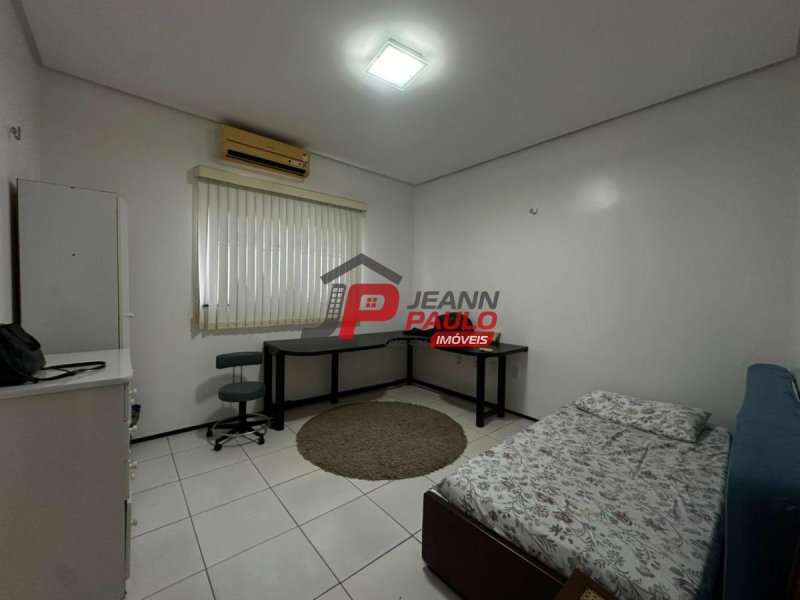CASA A VENDA