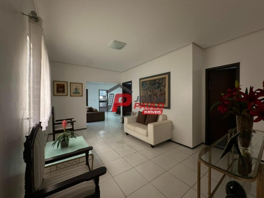 CASA A VENDA